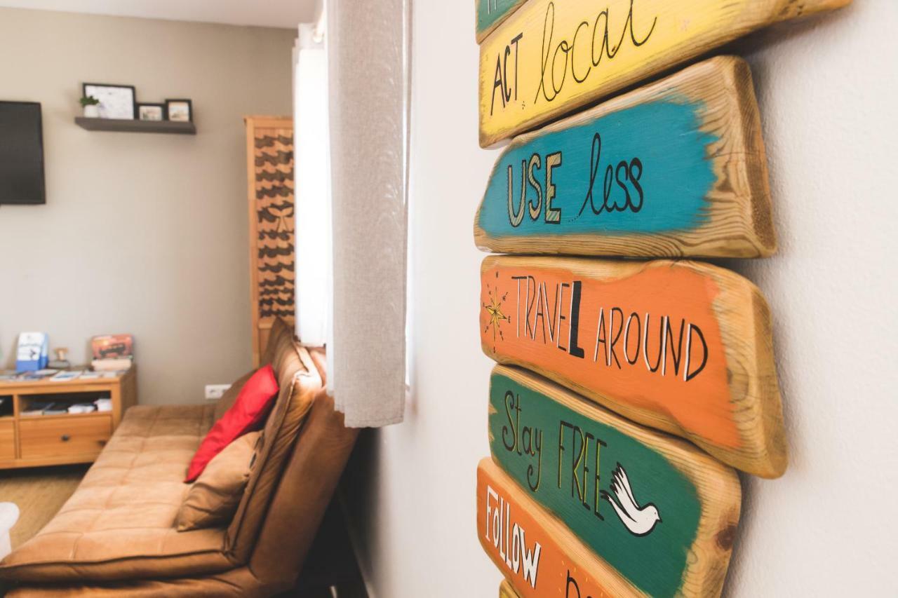 Good Feeling Hostel & Guest House Raposeira  Εξωτερικό φωτογραφία