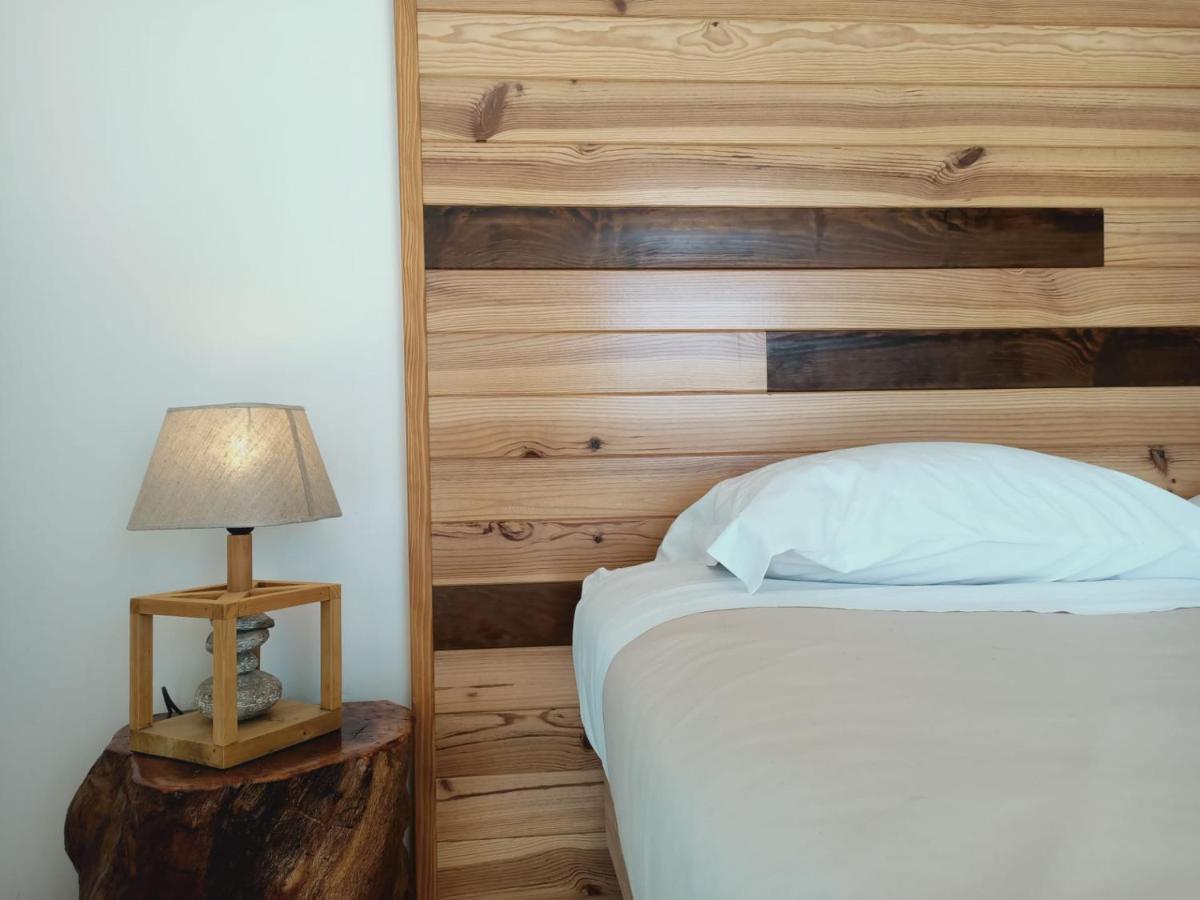 Good Feeling Hostel & Guest House Raposeira  Εξωτερικό φωτογραφία